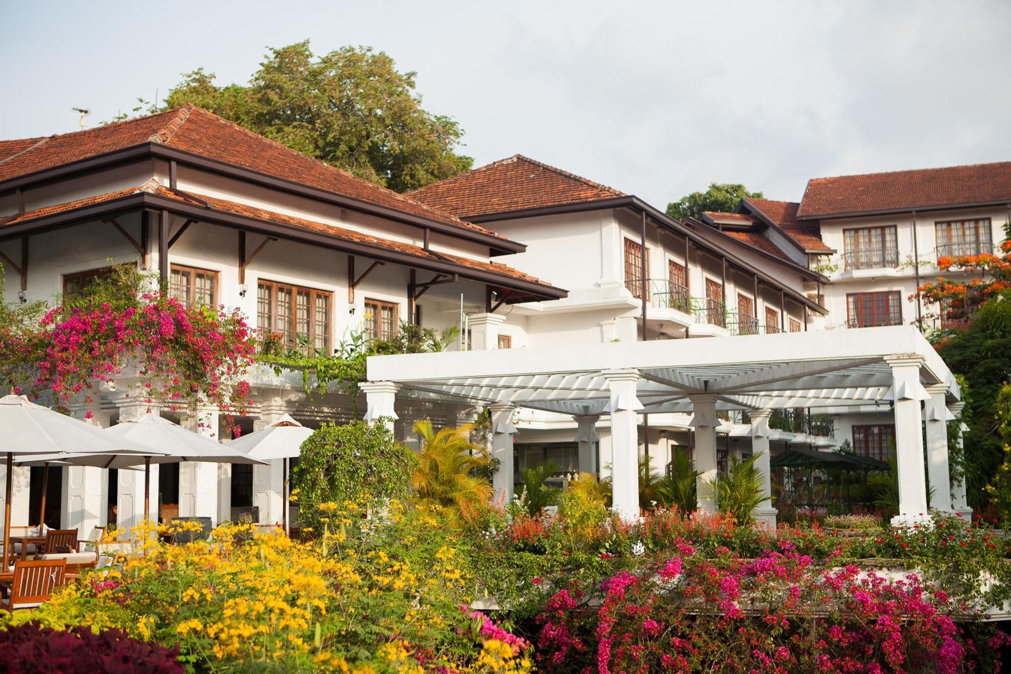 Mahaweli Reach Hotel Kandy Ngoại thất bức ảnh