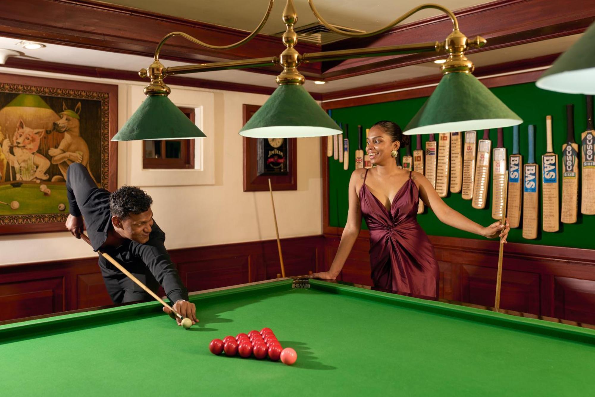 Mahaweli Reach Hotel Kandy Ngoại thất bức ảnh