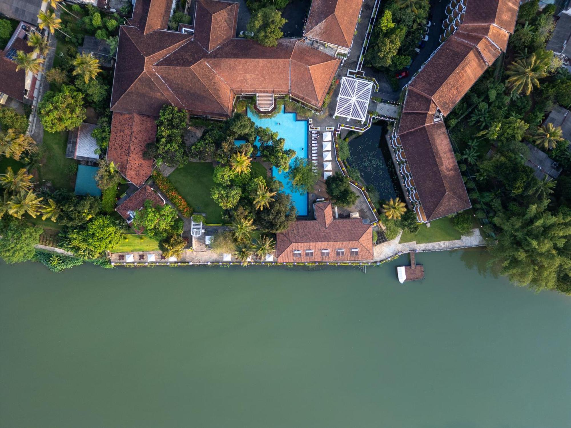 Mahaweli Reach Hotel Kandy Ngoại thất bức ảnh