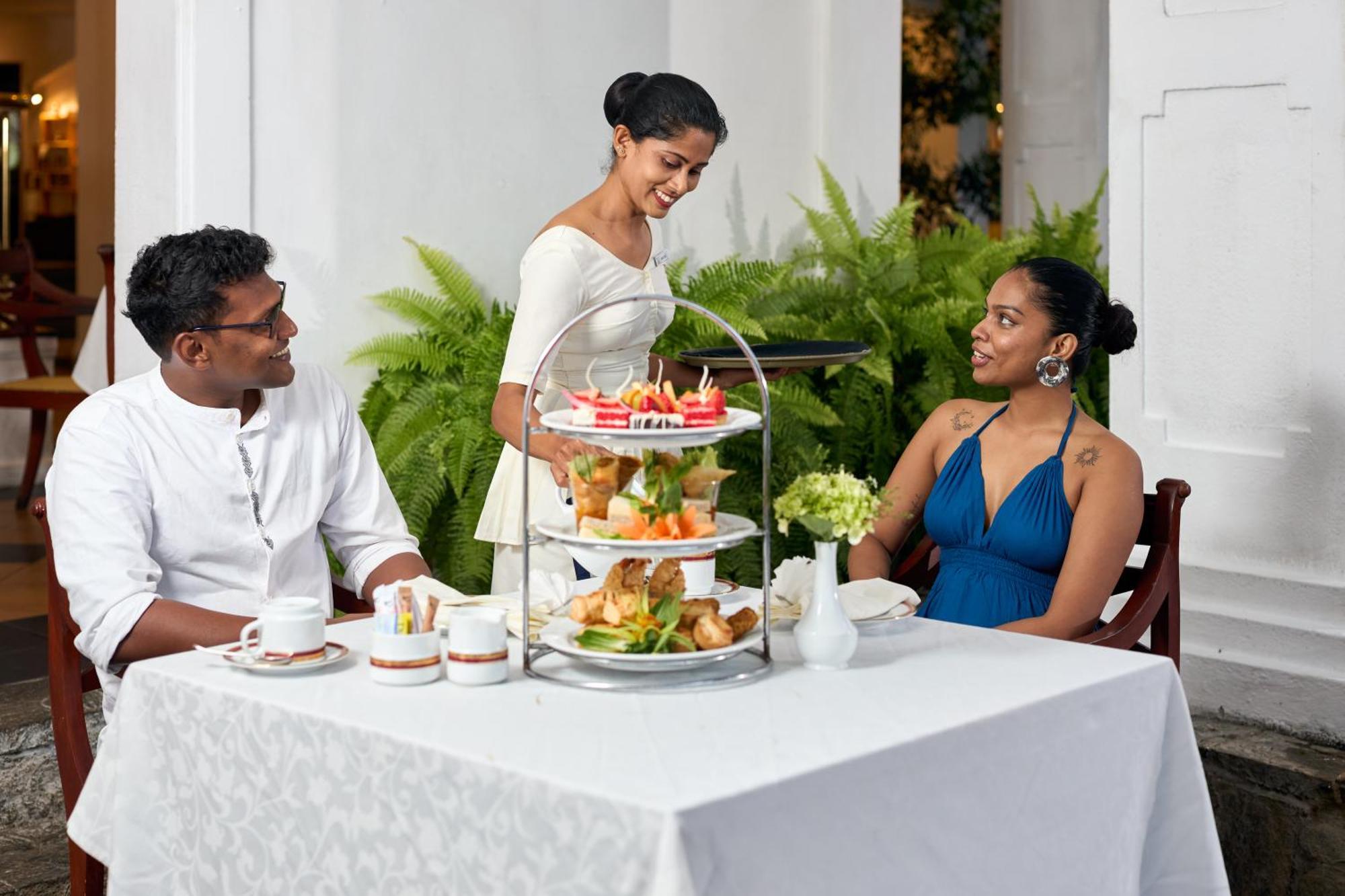 Mahaweli Reach Hotel Kandy Ngoại thất bức ảnh